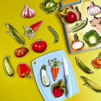 Дерев'яний пазл-вкладиш "Овочі зовні та всередині" Ubumblebees (ПСД194) PSD194 