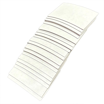 Магнітний вініл з клейовим шаром MVK40х60 розмір 40х60мм 0,7 мм