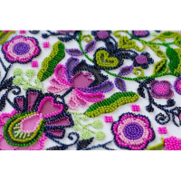 Набір для вишивання бісером "Пам'ятаючи традиції" AB-909 на натуральному полотні