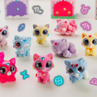 Колекційна фігурка-сюрприз You You Кошенята Сузір'я зодіаку 66/CN22 з паперовим будиночком