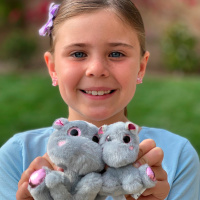 Набір м’яких іграшок-сюрпризів у кулі SURPRIZAMALS S4 – МАМА ТА МАЛЮК (6 видів в асорт.)