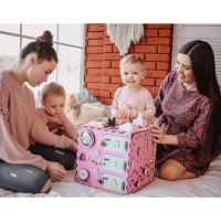 Розвиваюча іграшка Бізікуб Temple Group TG200132 30х30х30см Рожевий