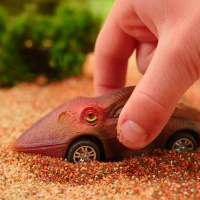 Колекційна машинка – ВОЛОДАРІ САВАНИ (у диспл.)