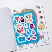 Водна розмальовка "Дівчата" 10171026, 8 сторінок, 20 наліпок