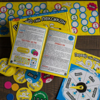 Дитяча настільна гра "Перевір свій лексикон" 10100641, 51 карта, 6 фішок, рулетка