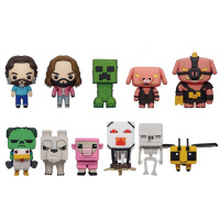 Ігрова фігурка на кліпсі Monogram 37035 серії "Minecraft: Фільм" в асортименті